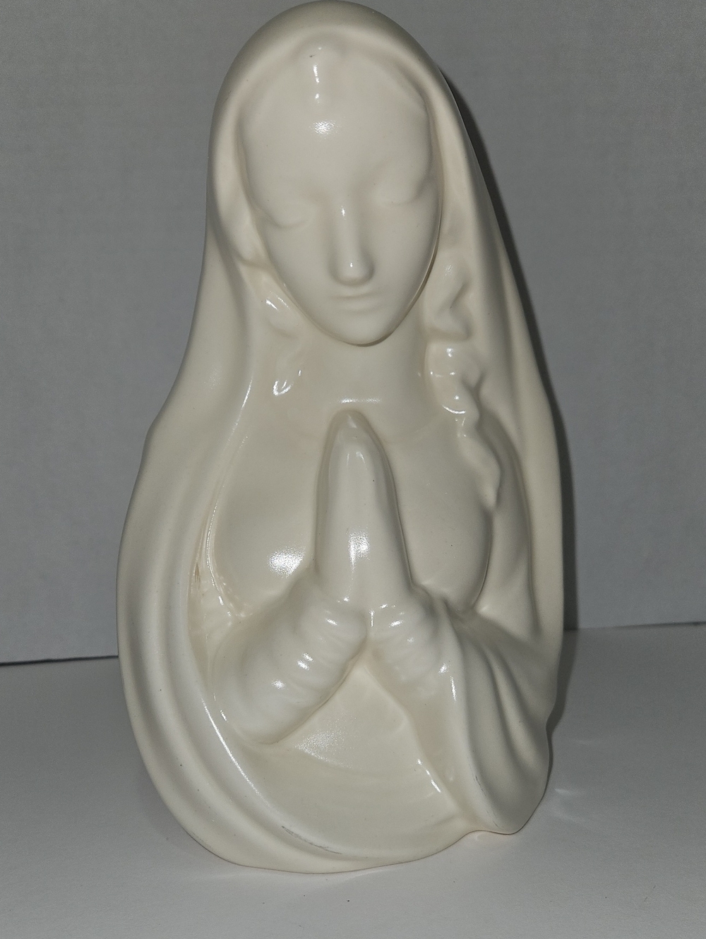 Vintage Haeger Pottery Ceramic Virgin Mary / Praying Madonna Planter Vase.